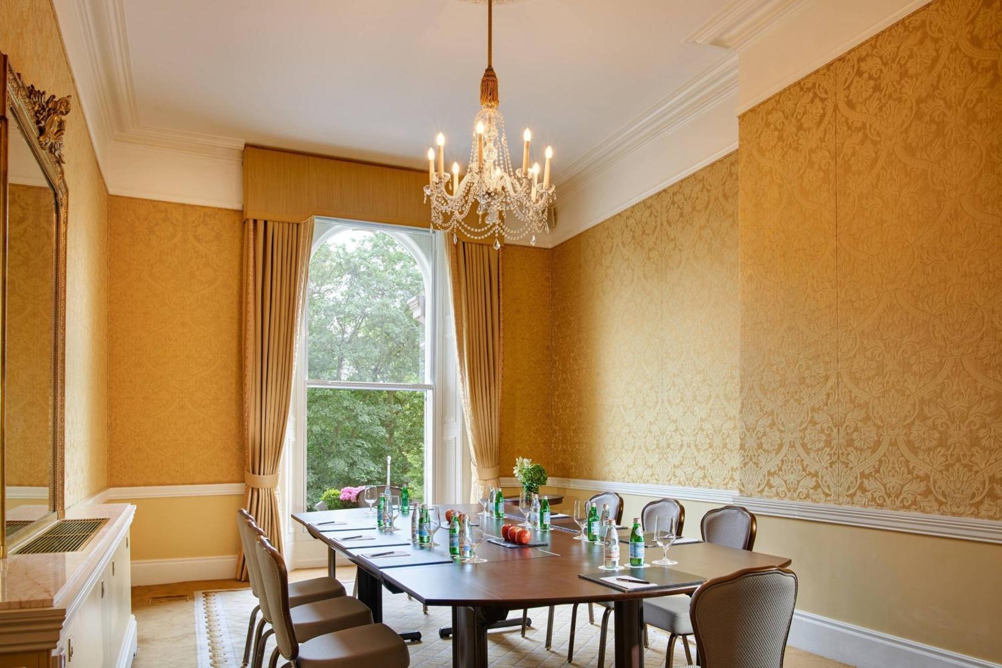 The Shelbourne, Autograph Collection Hotel Dublin Exterior photo