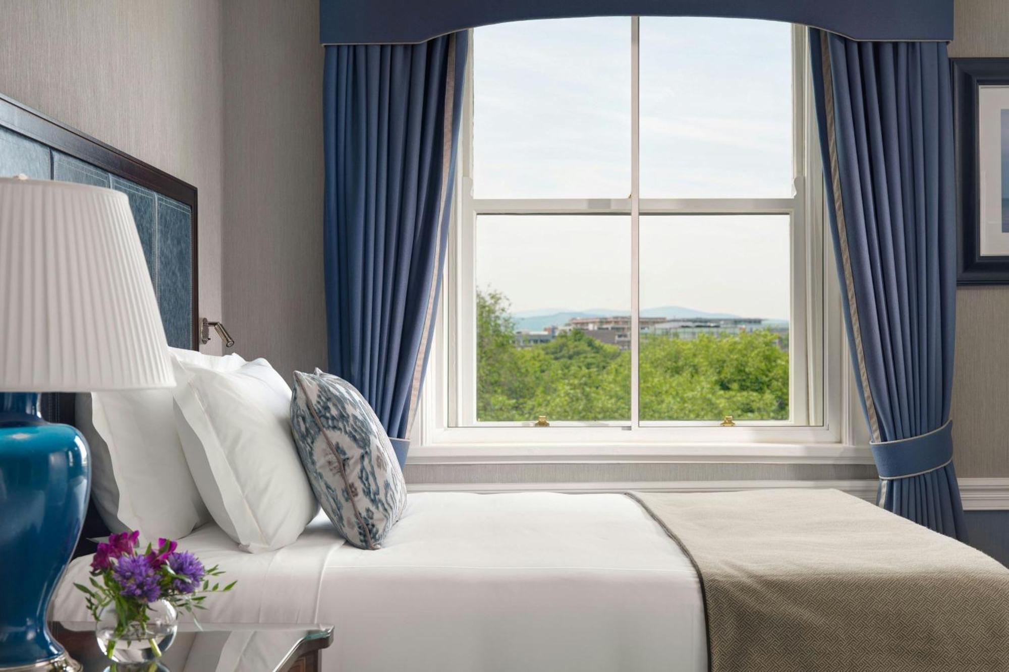 The Shelbourne, Autograph Collection Hotel Dublin Exterior photo