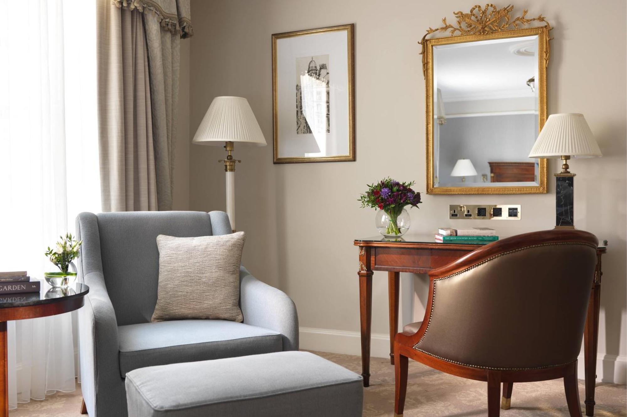 The Shelbourne, Autograph Collection Hotel Dublin Exterior photo